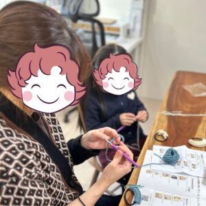 親子でヘアゴムにチャレンジ